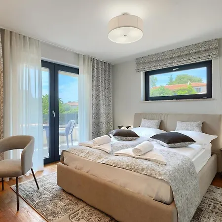 Cascada By Interhome * Muntić