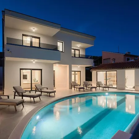Апартаменты Cascada By Interhome Muntic