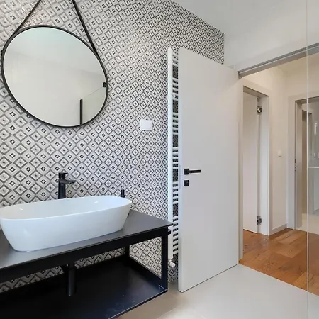 Cascada By Interhome * Muntić